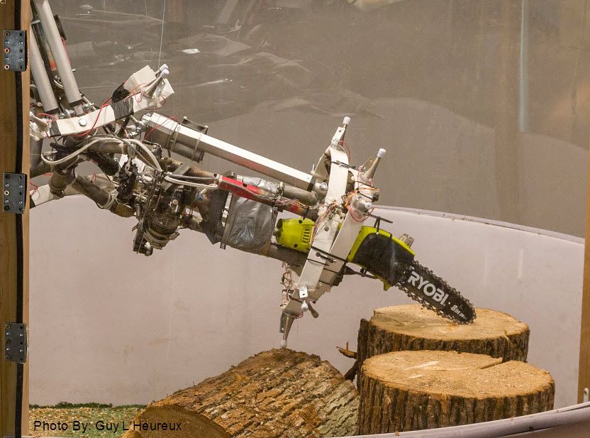 Sculpture Robot (Part 5 of 9): Making a Robotic Arm With Chainsaw & Sawzall Axe