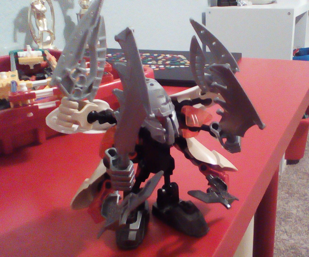 6-armed Mini Hero Factory Dude