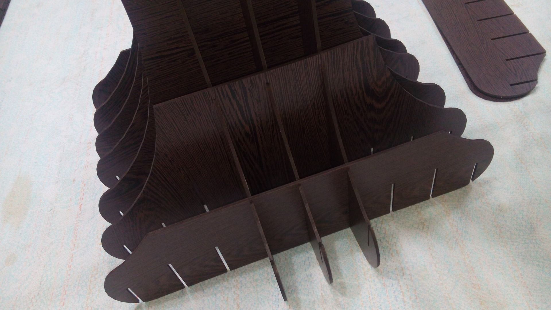 A Lovely Table With Unique Design : 3 Steps - Instructables