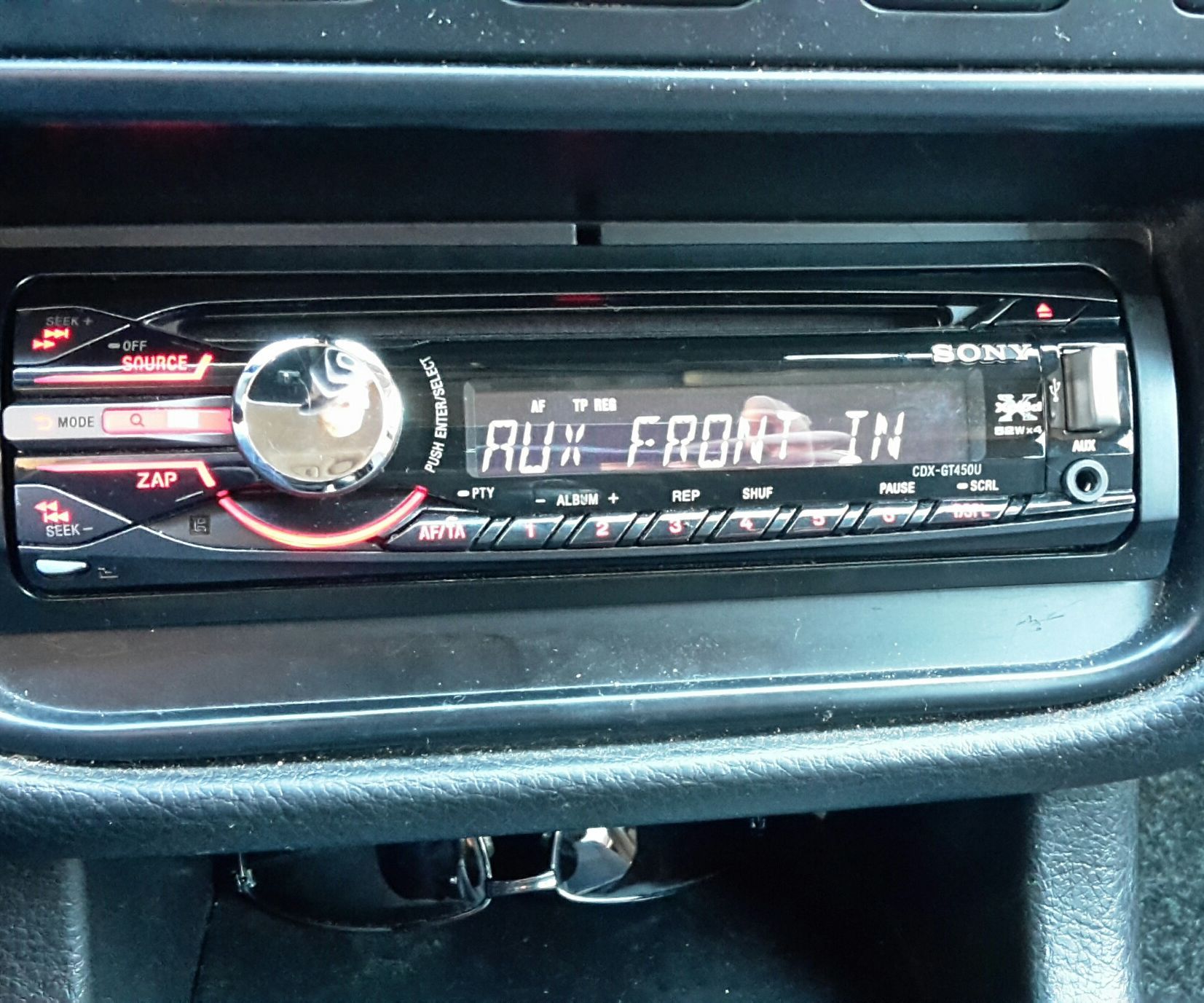 Pimp Your Car's Stereo. Adding Bluetooth to Your Head-unit. ($2,- Project)