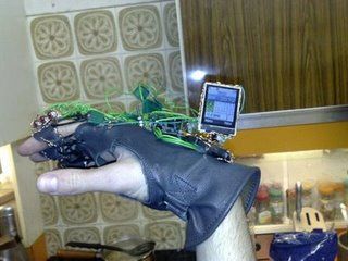 Glone - the Glove Phone
