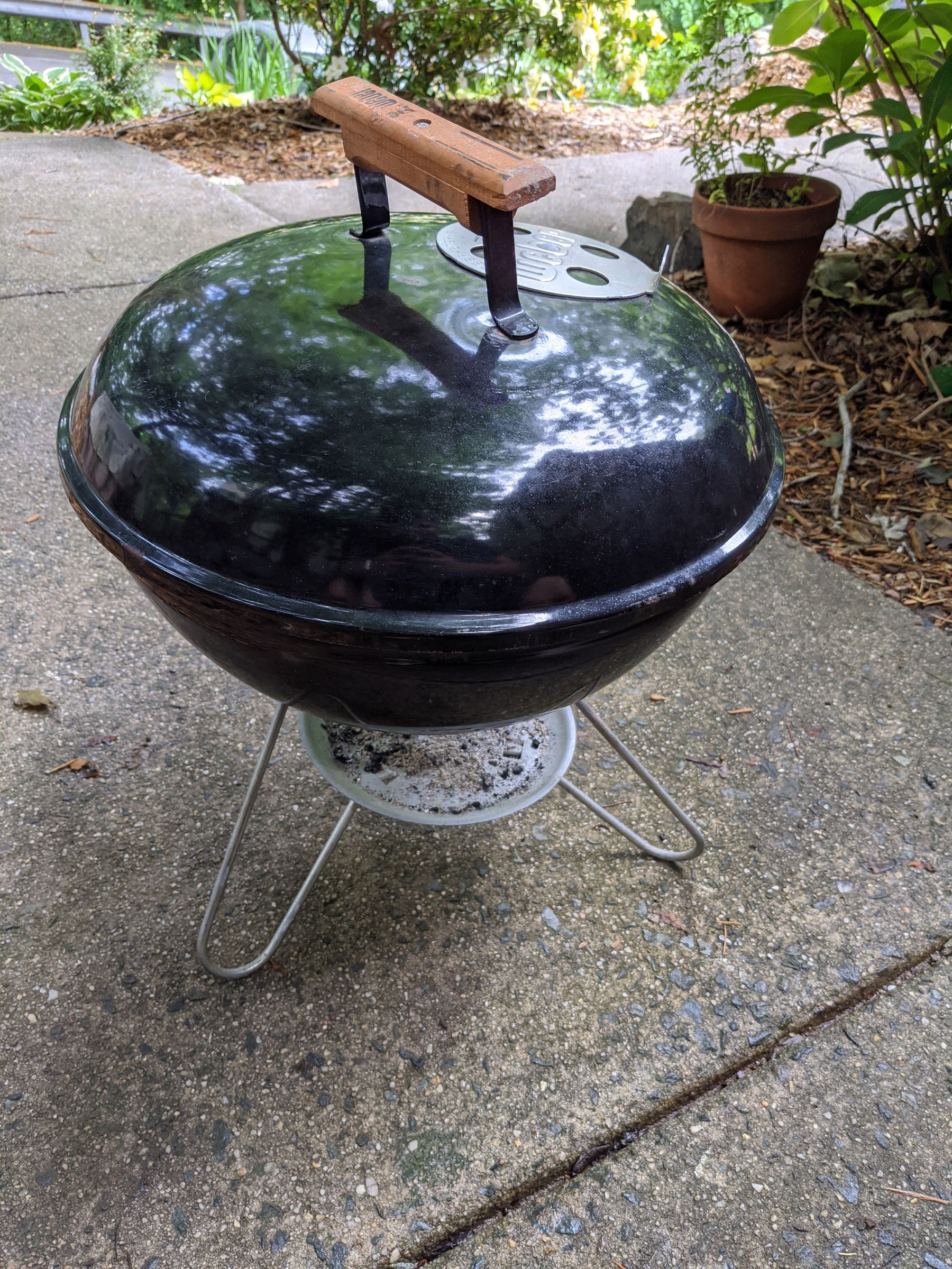 From Vent Tab to Safe Handle Easy Upgrade for er Smokey Joe Grill