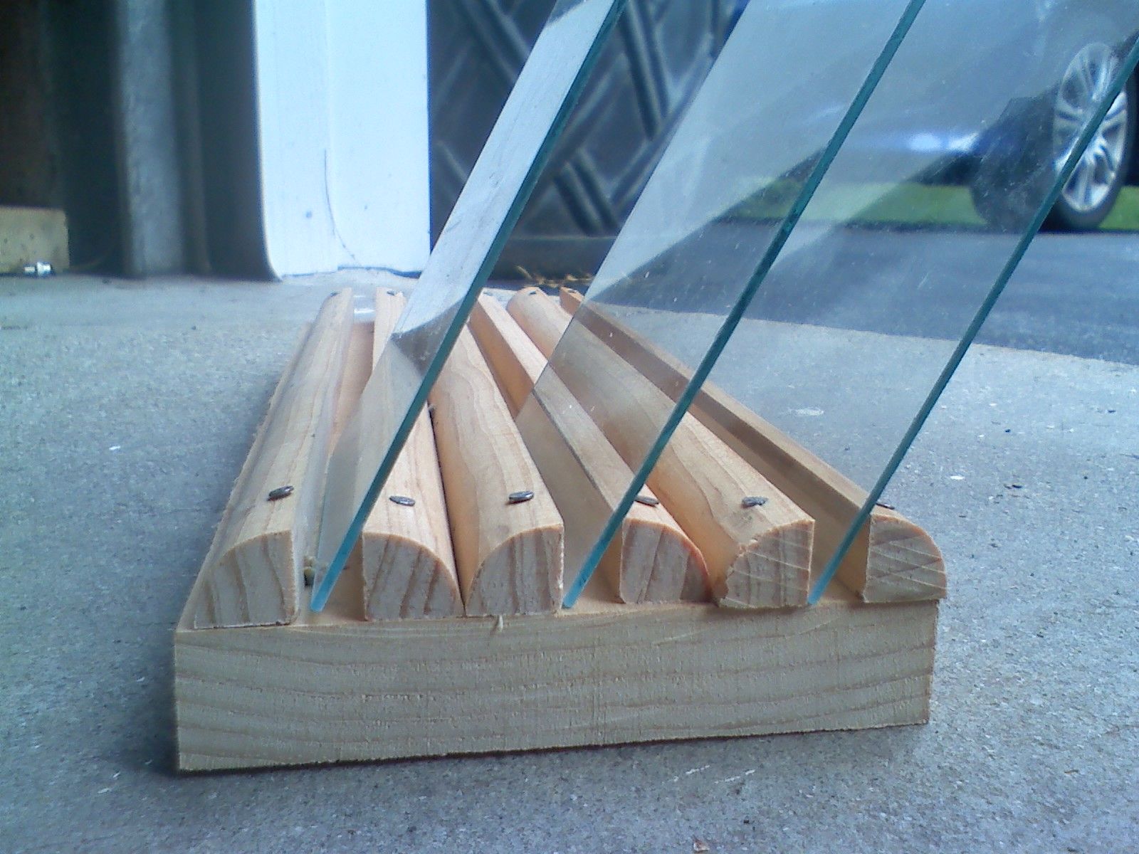 Make A Wooden Photographic Plate Rack