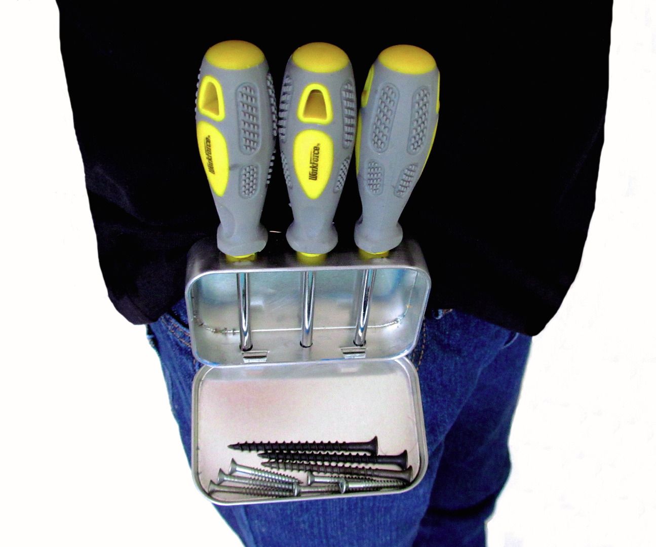 Turn a Mint Tin Into a Belt Holster for Screwdrivers 4 Steps (with