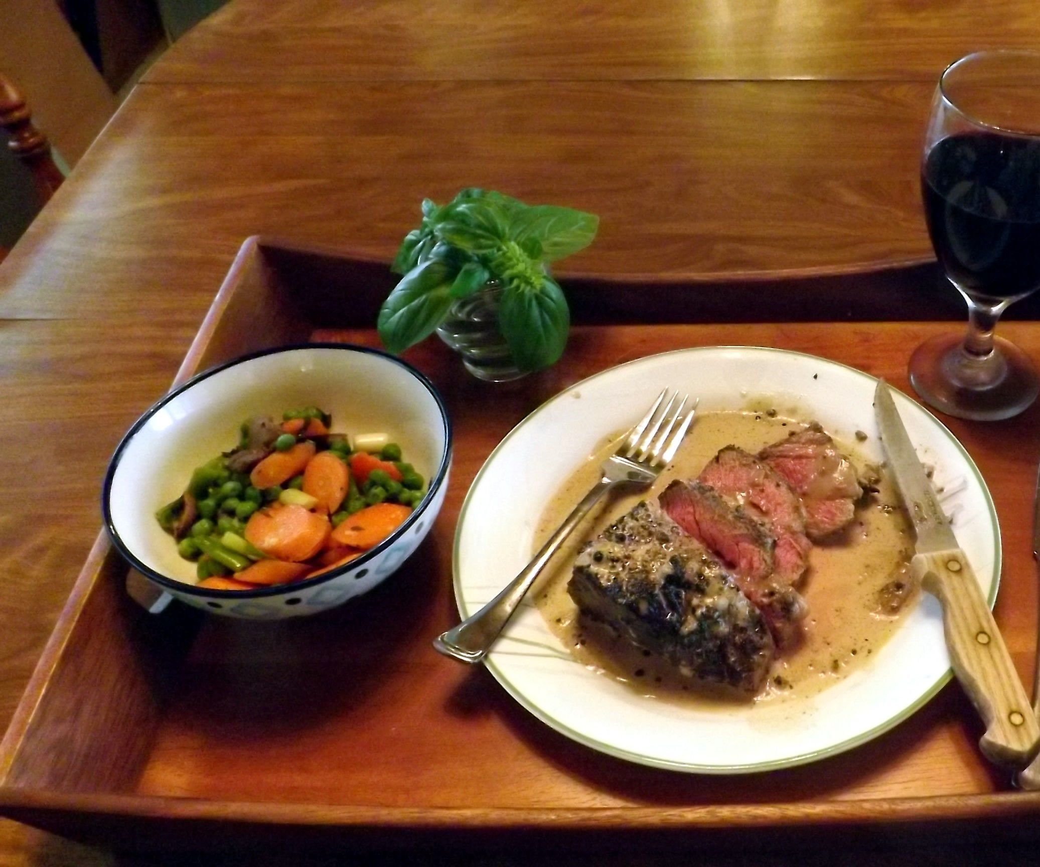 HOT JALAPENO & HABANERO JACK CHEESE STUFFED LONDON BROIL AU POIVRE