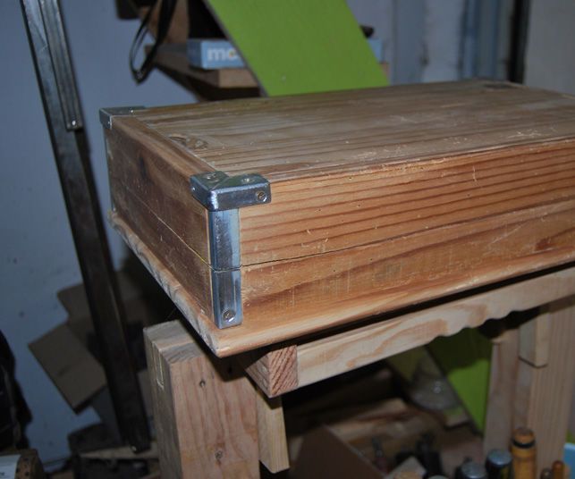 Una Caja De Reciclaje, Para Aprender - a Recycle Box to Learn