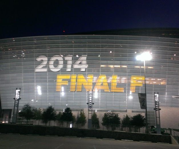 How to Find the Power Output of an Isentropic Steam Turbine.