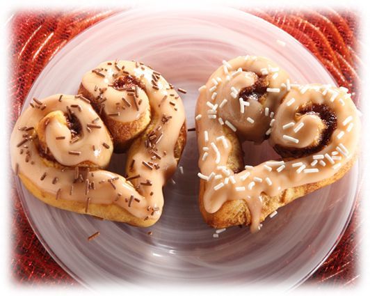 Heart Shaped Cinnamon Rolls