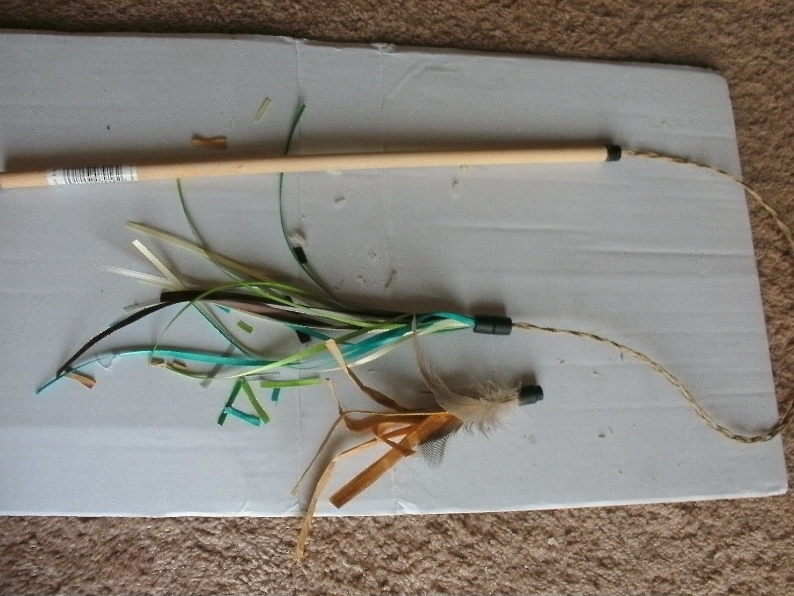 Interchangeable/breakaway Fishing Lure Cat Toy 7 Steps (with Pictures