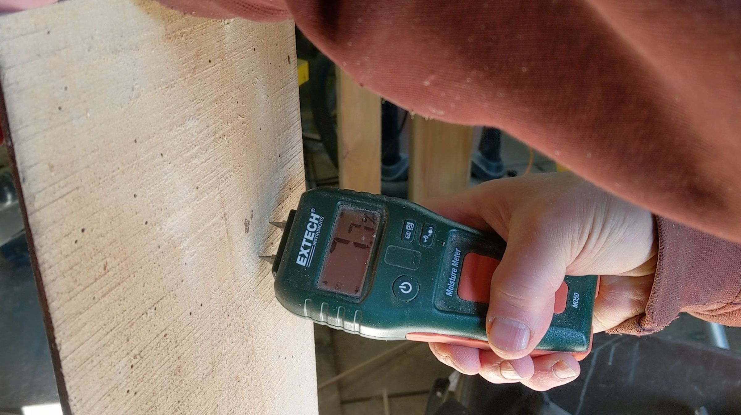 10-Inch Resin LED Ocean Surfing Night Light - Handmade Wooden Epoxy Resin Bedside Lamp With 3D Surfing Scene