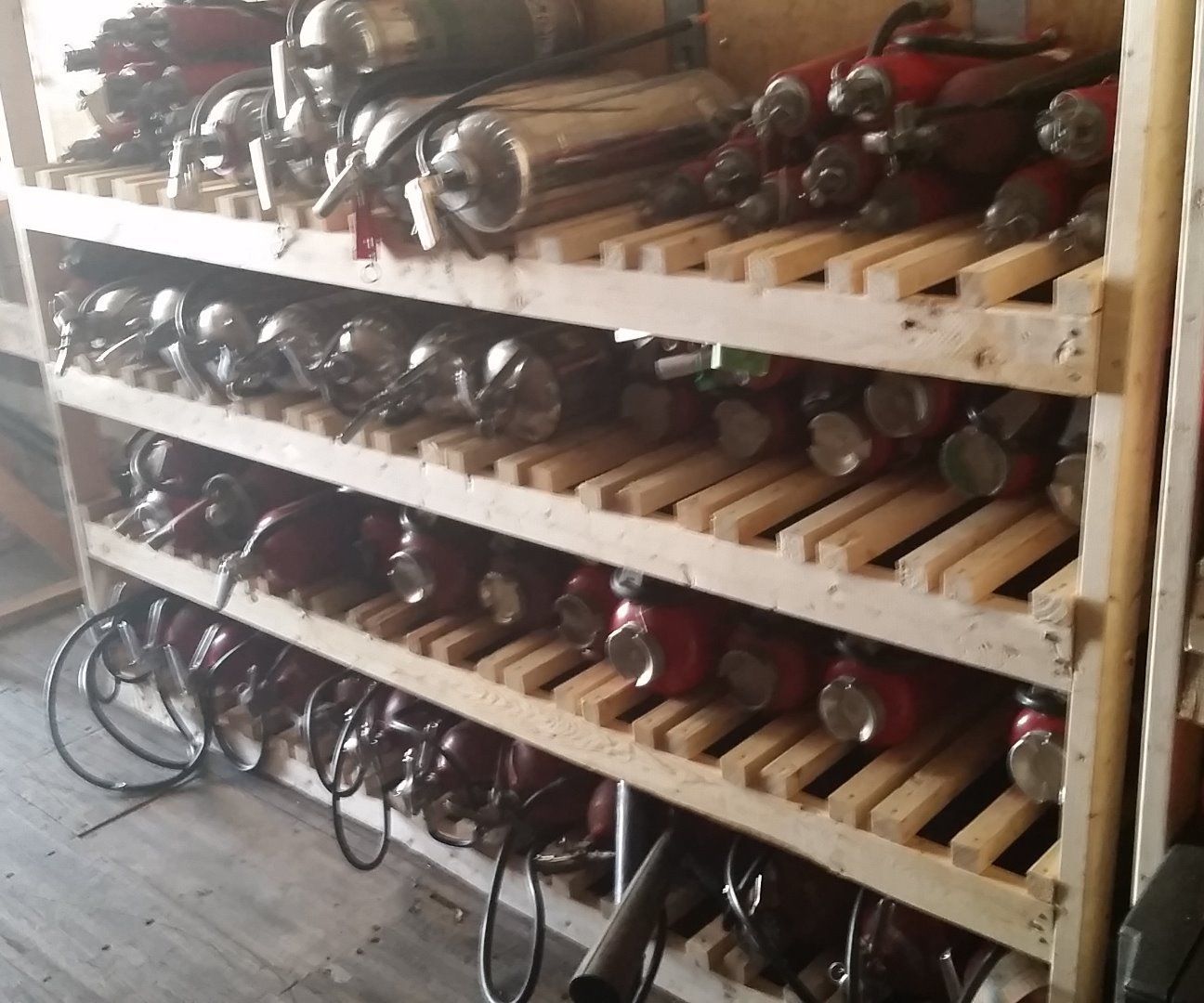 Cylinder/bottle rack