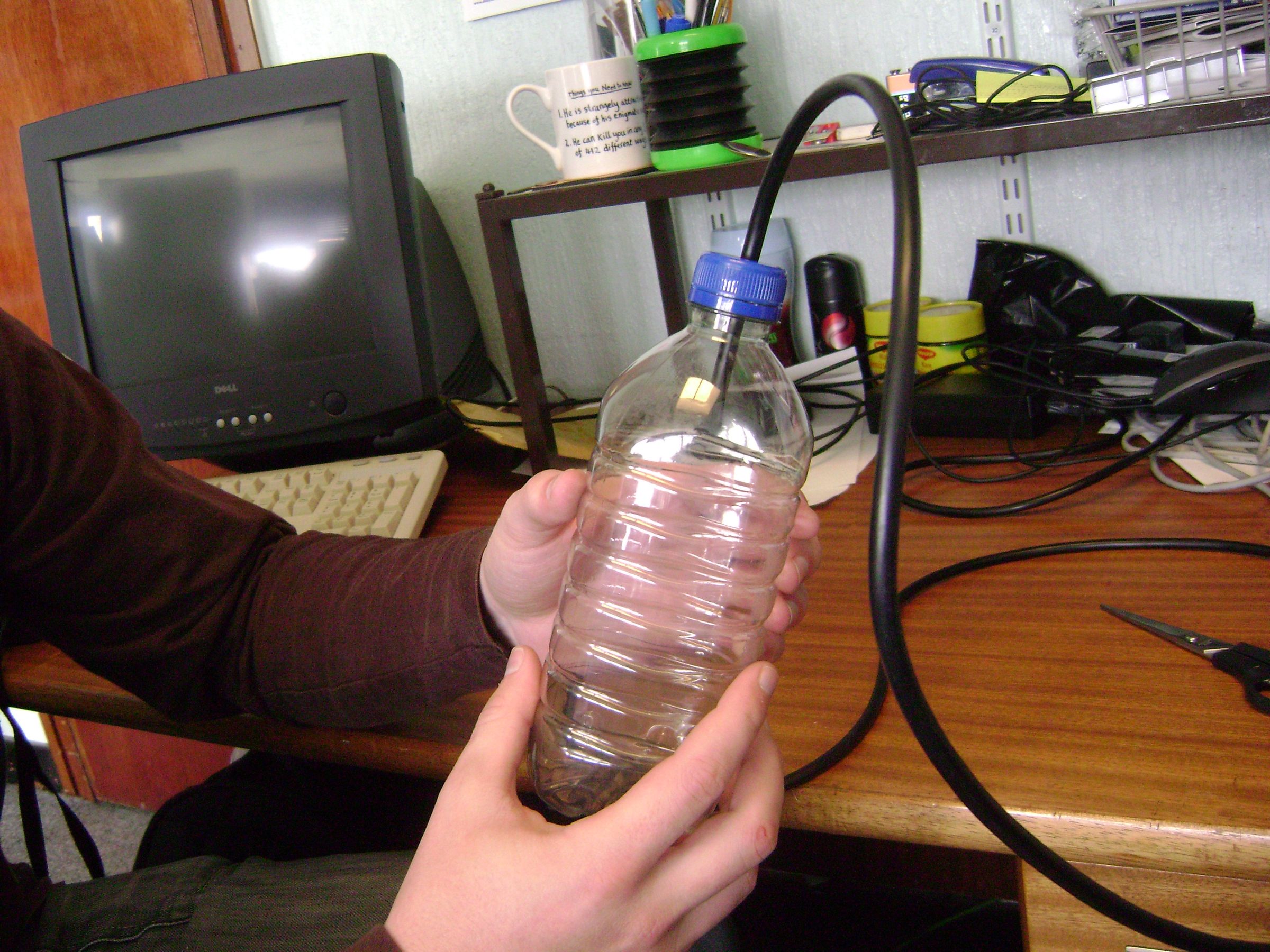 How to Make a Syphon Without Getting Anything in Your Mouth 4 Steps