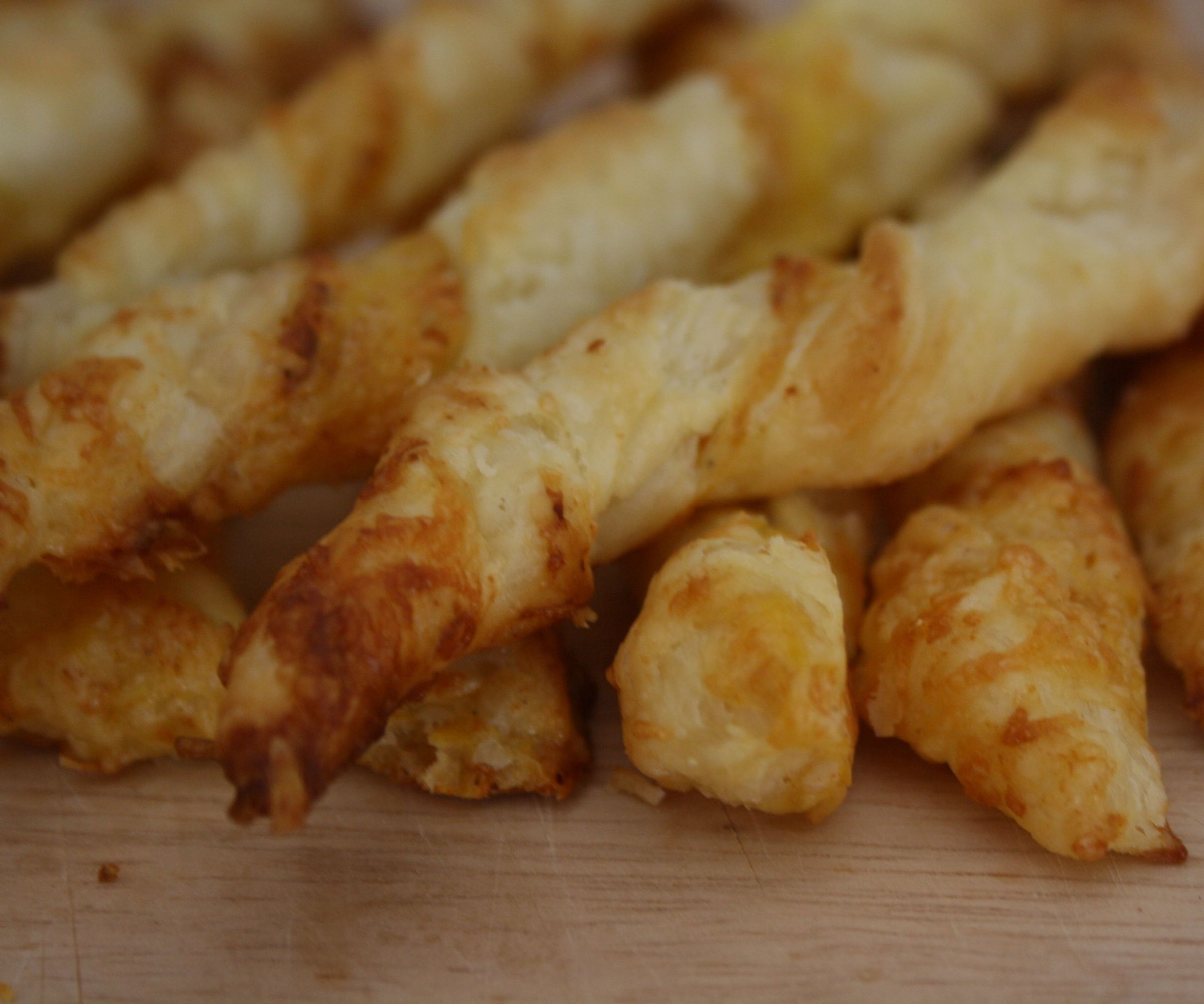 Cheese Cayenne Twist Sticks