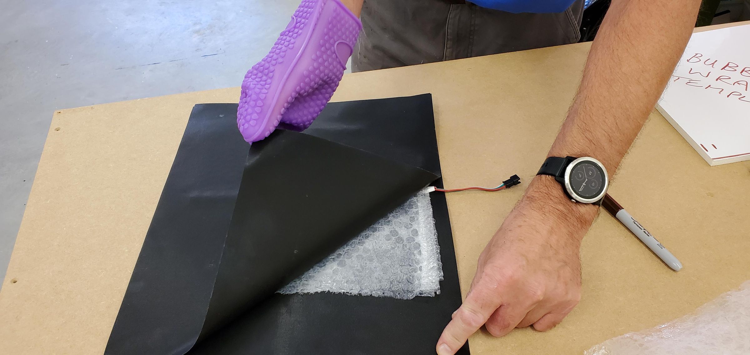 POP! Recycling Bubble Wrap to Fabulous Fabric! 6 Steps (with Pictures