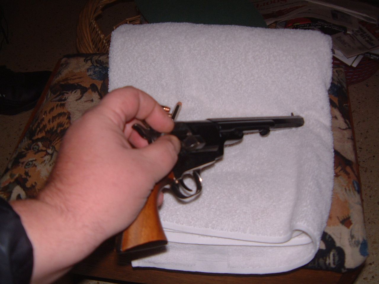 How to Correctly Load a Single Action Revolver : 4 Steps - Instructables