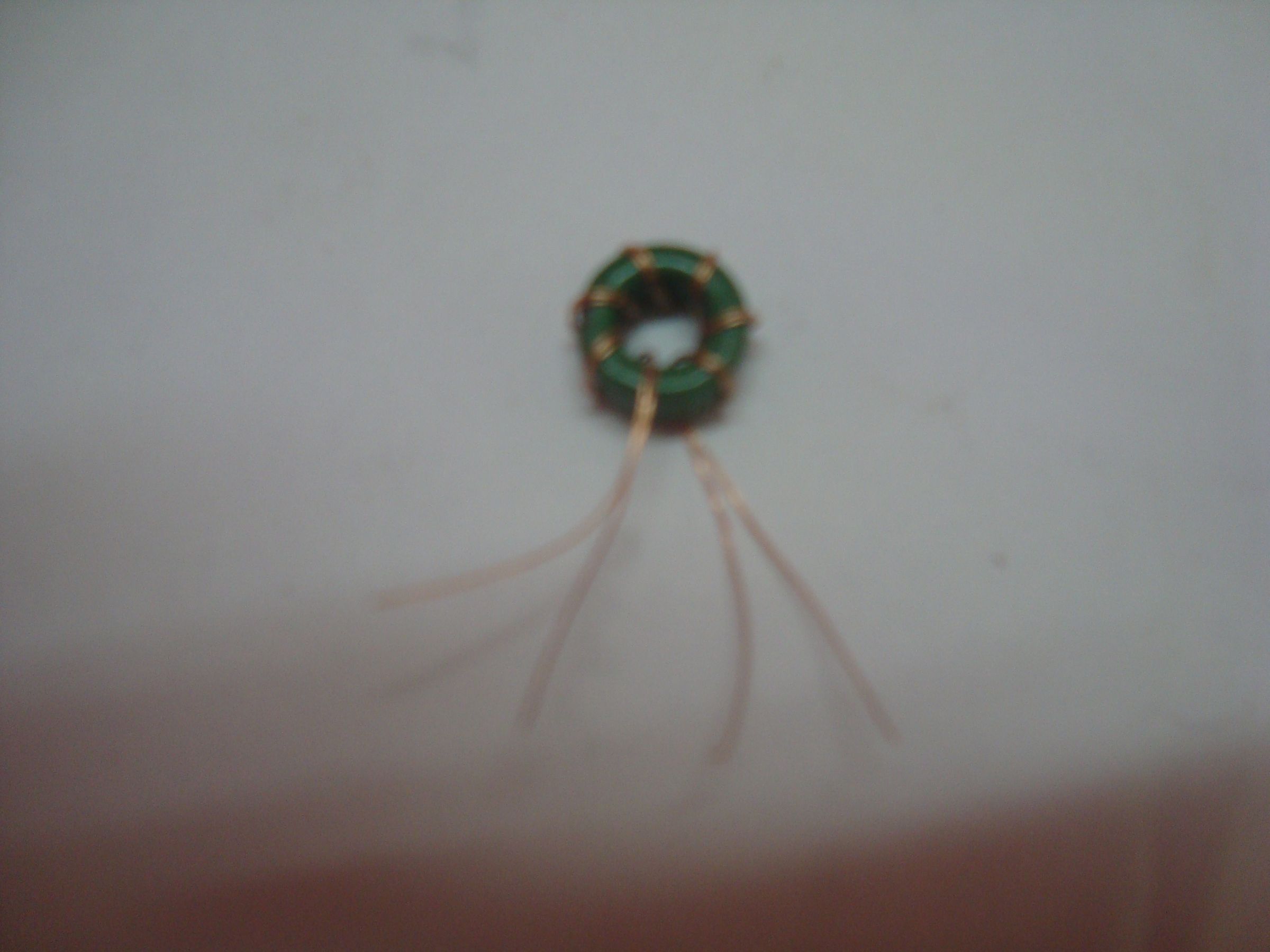 HOW TO MAKE a JOULE THEIF (CAPACITOR CHARGER) 4 Steps Instructables