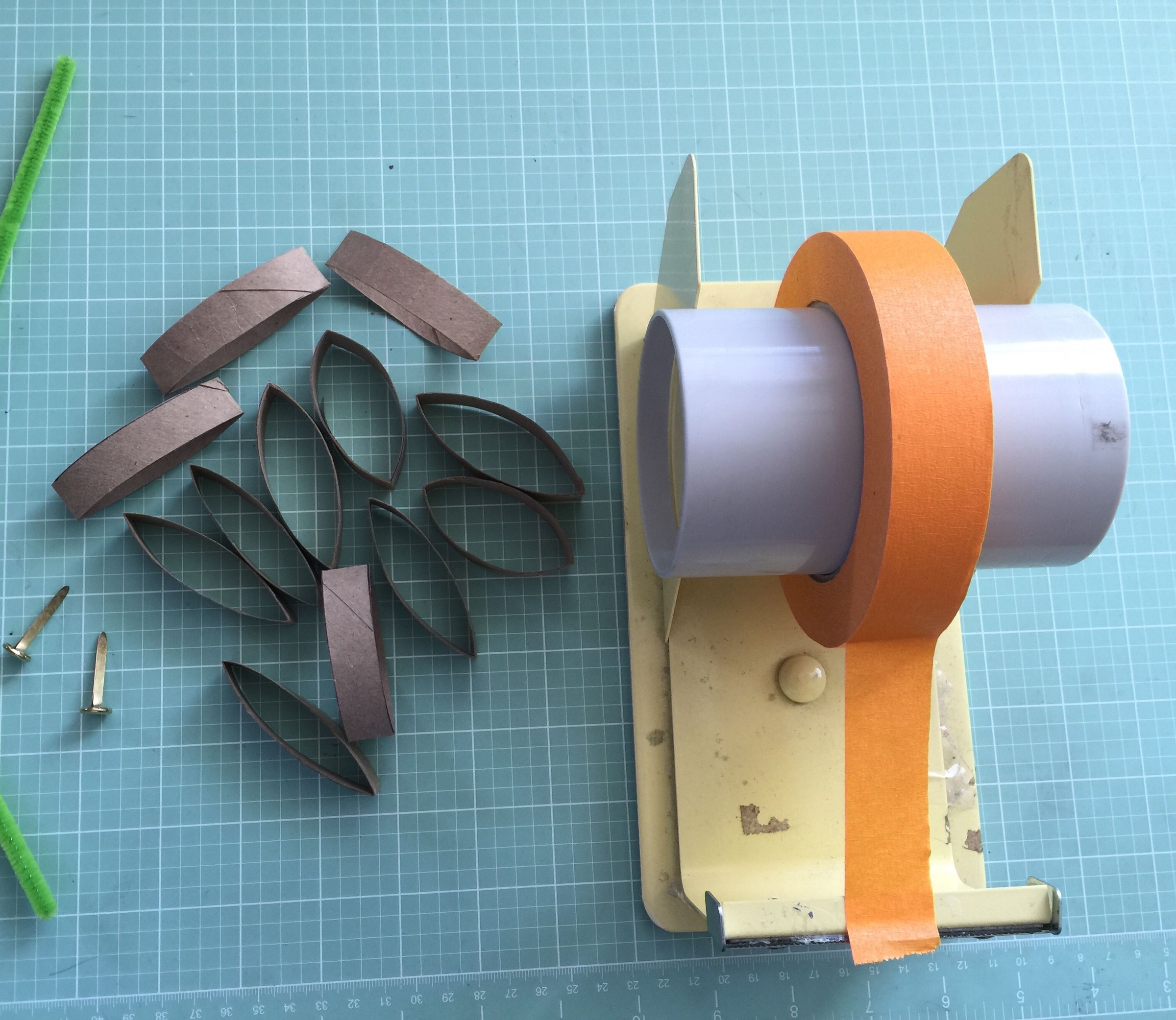 JackO Lantern Made Out of Toilet Paper Rolls 7 Steps Instructables