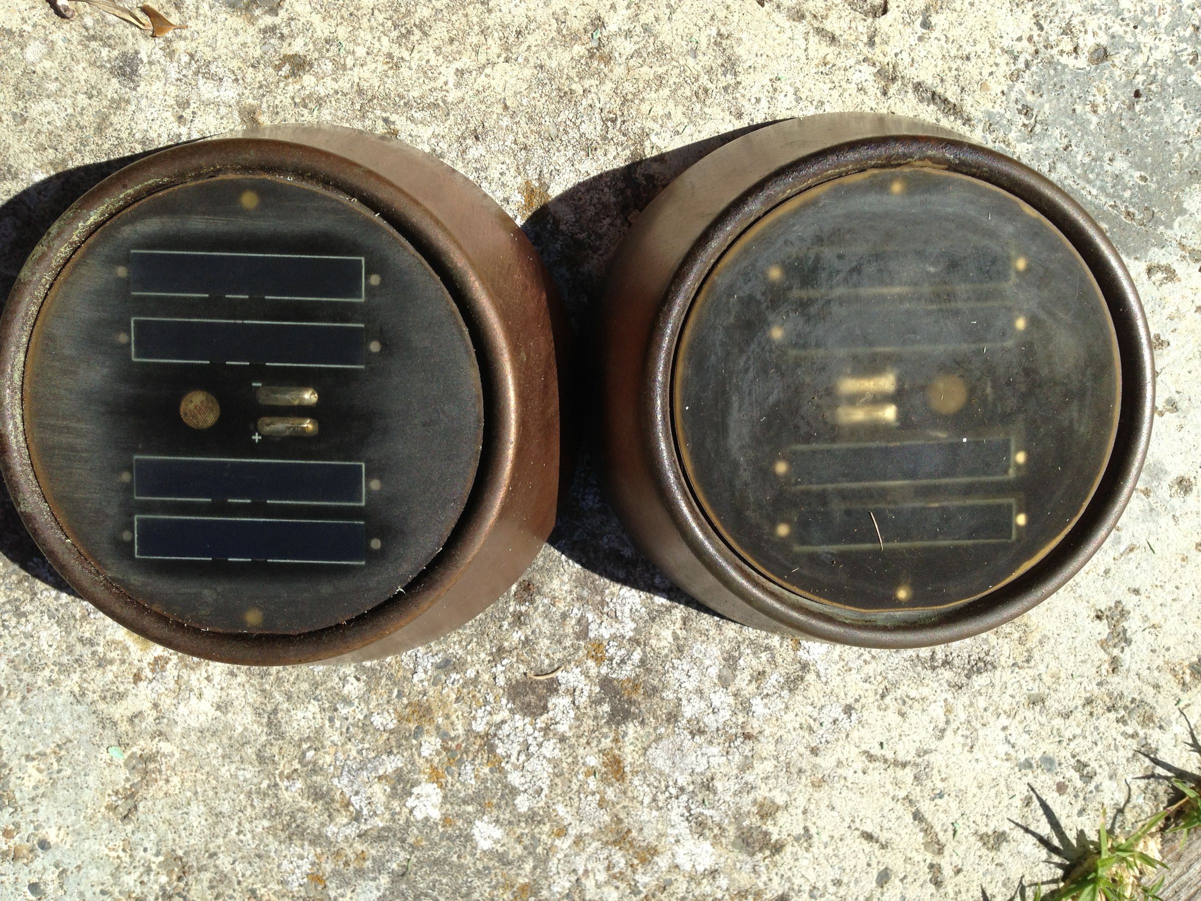 Cleaning Solar Lights