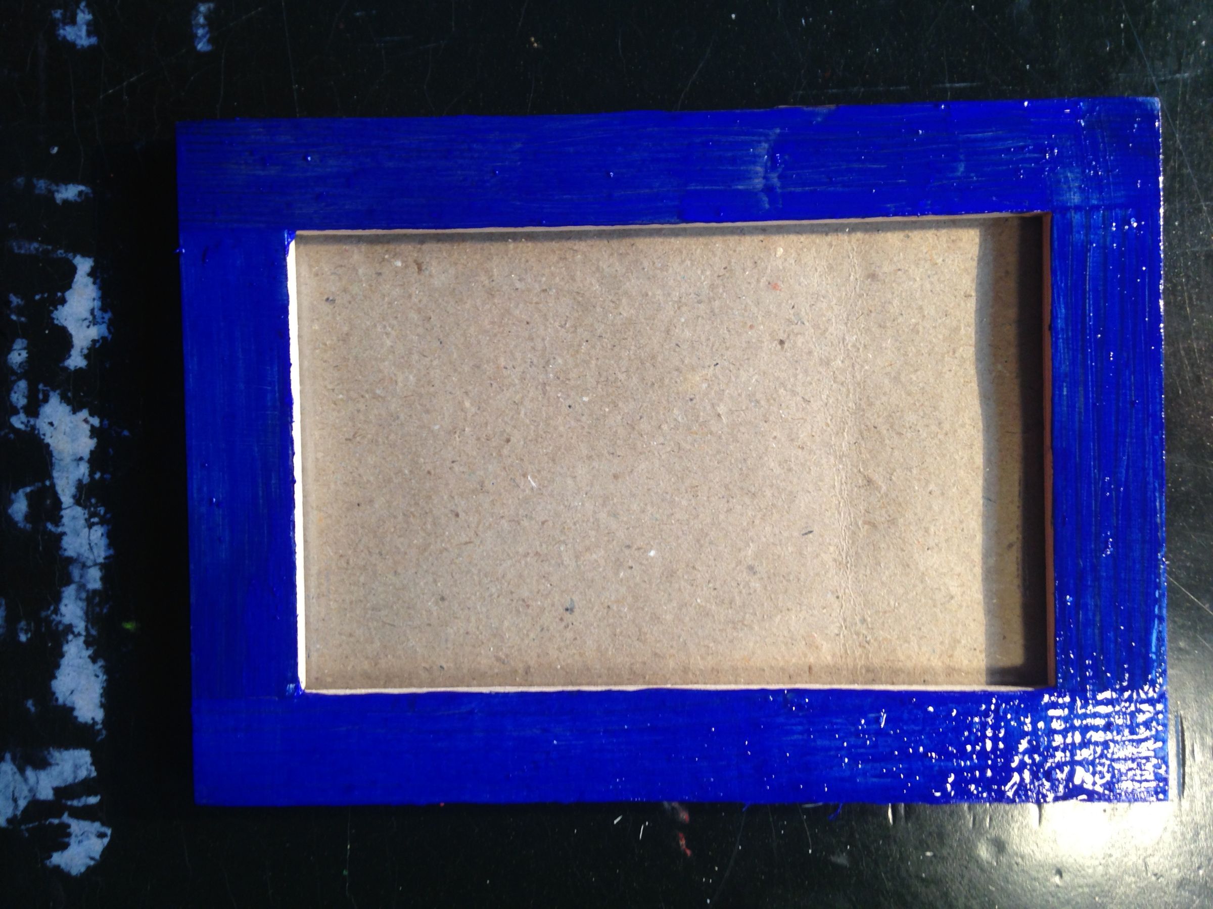 Adding Personal Touch to a Frame Using Magazines 6 Steps (with