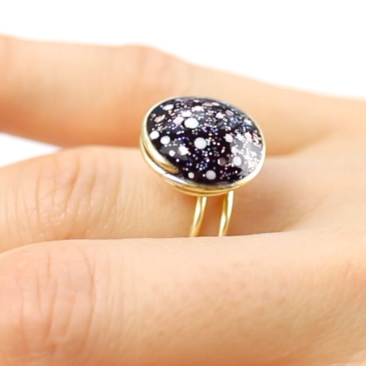 DIY Galaxy Ring | Easy Ring : 5 Steps (with Pictures) - Instructables