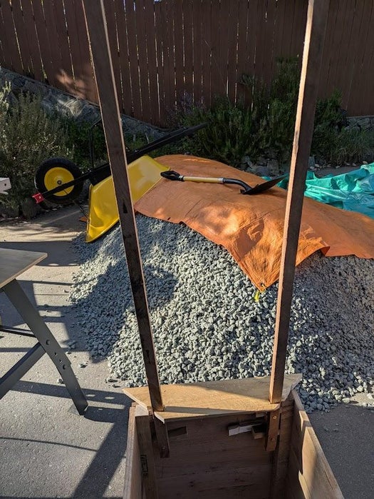 Attaching the Trellis Bars