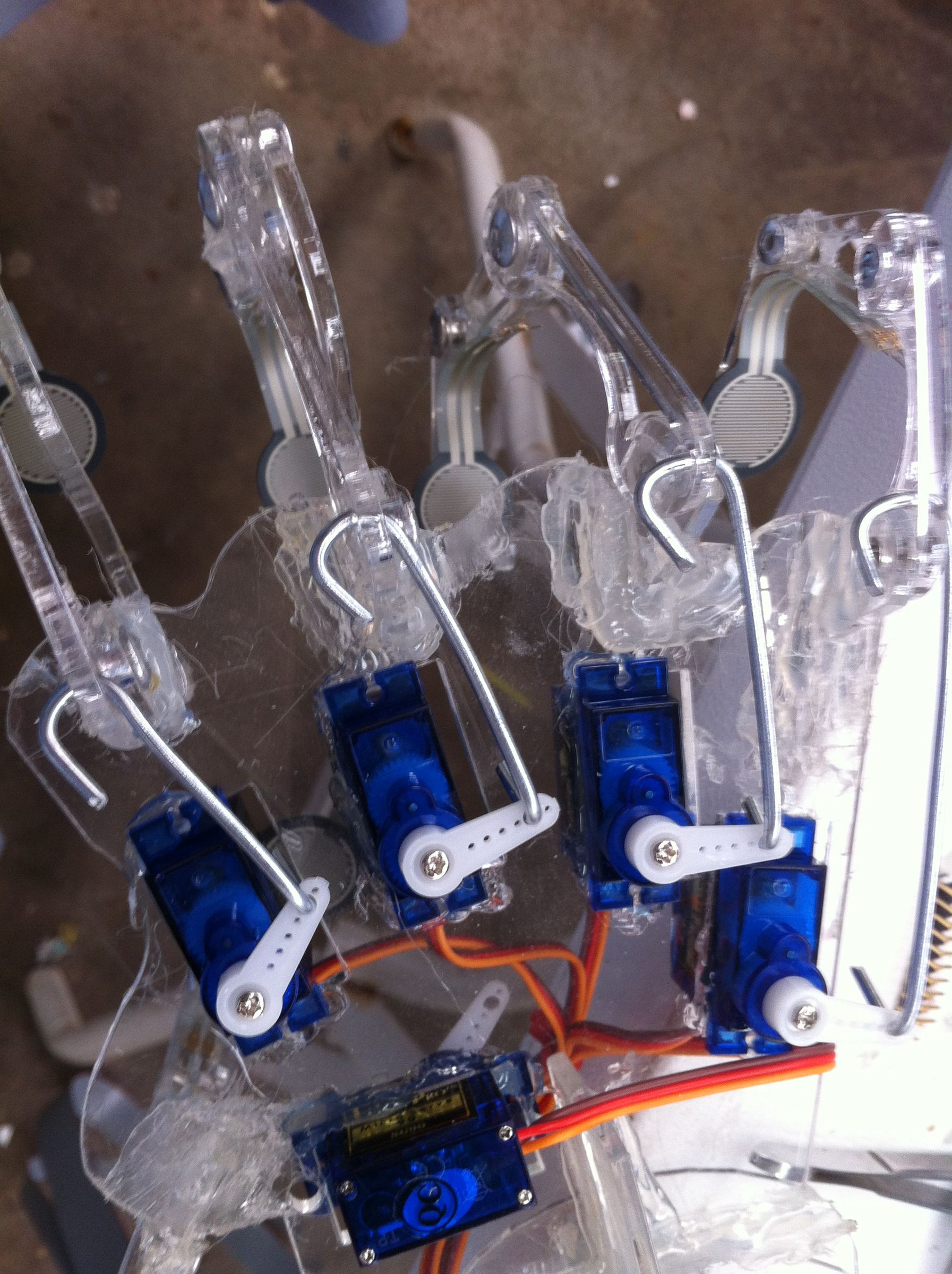 Motion Controlled Robotic Arm 10 Steps (with Pictures) Instructables