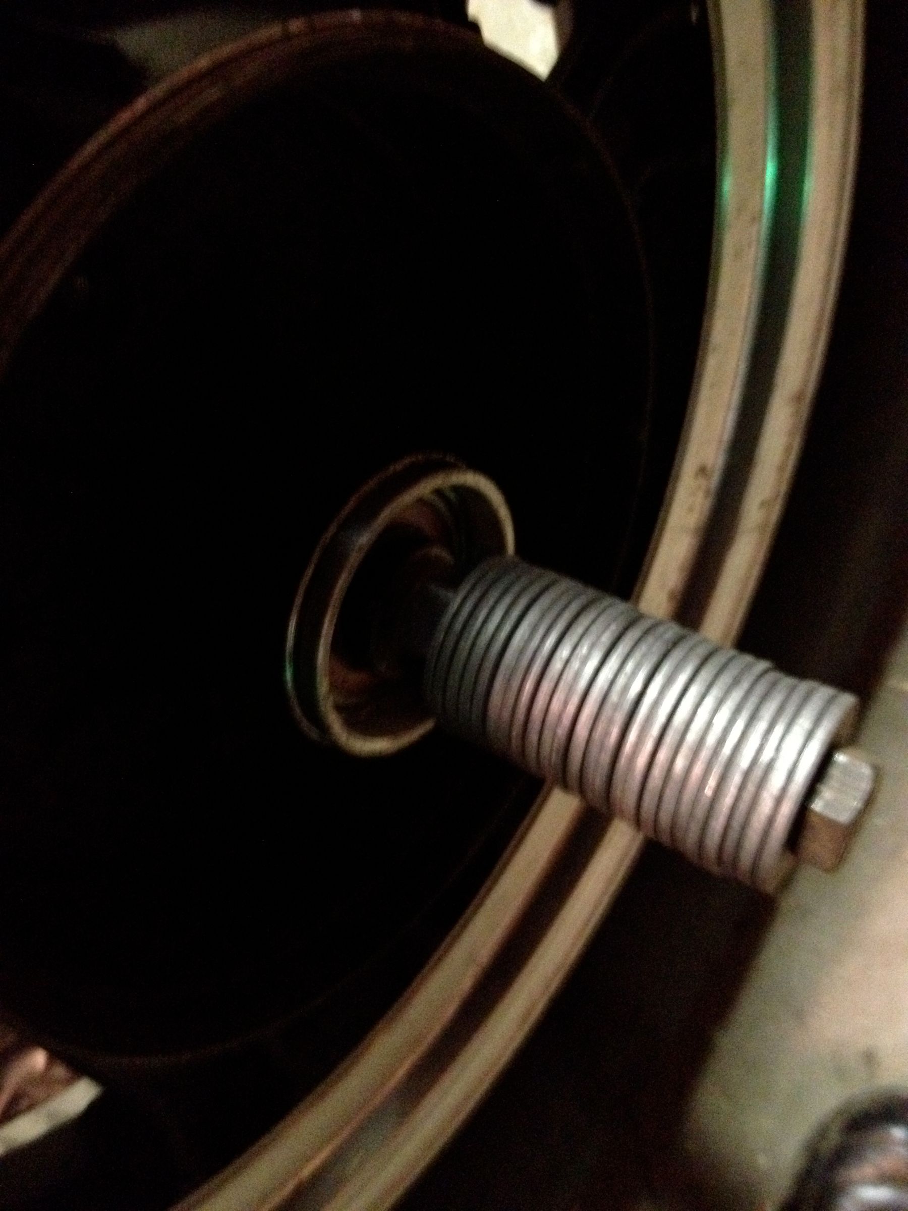 2 Motorcycle Wheel Bearing Puller 5 Steps (with Pictures