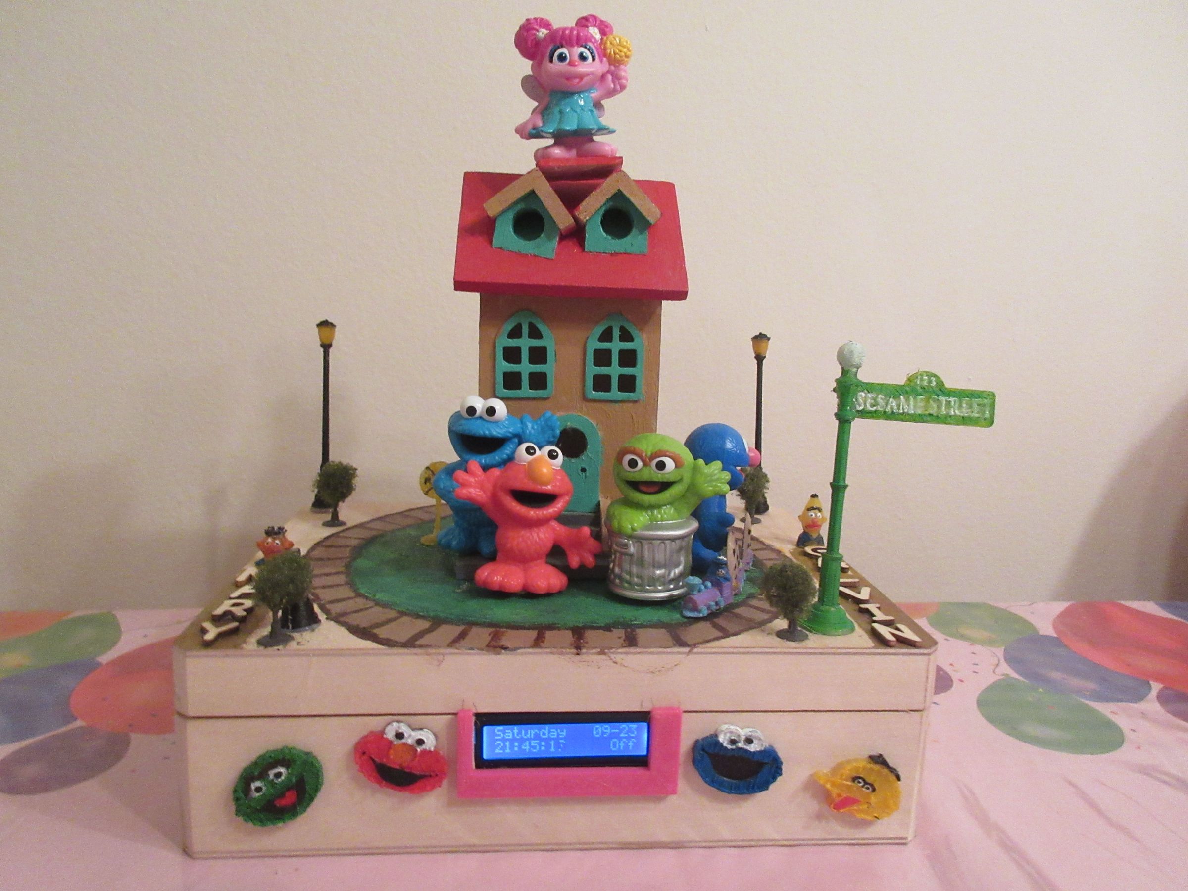 DIY Sesame Street Alarm Clock (with Fire Alarm!) 6 Steps (with