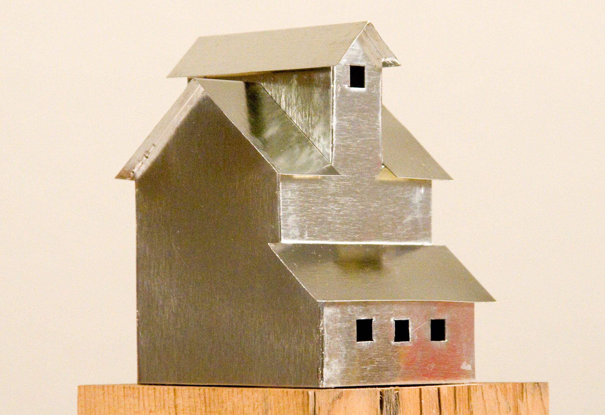 Tinplate Girl #7: Folding and forming tinplate