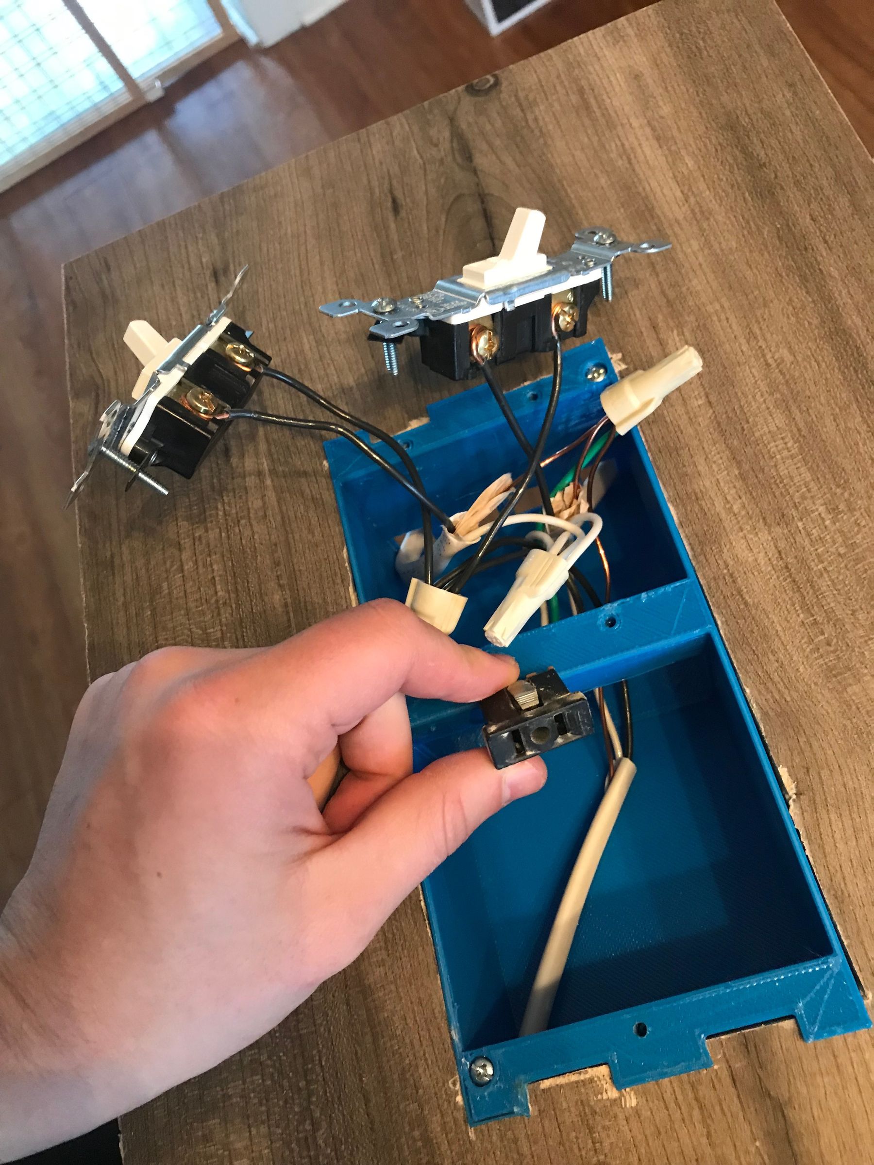 Smart Assistant Flush Mount Light Switch Box Assembly (Echo Dot 2nd Gen