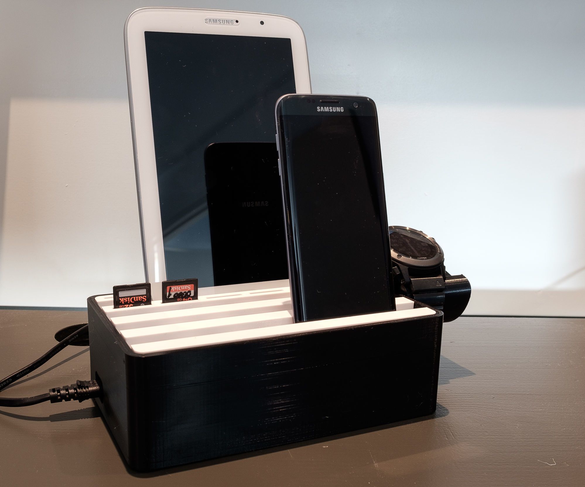 3D printed Tablet, Phone, Watch, SDcard stand & charger