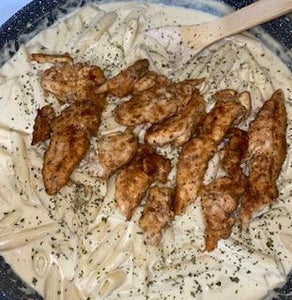 Homemade Creamy Chicken Alfredo ( Alfredo Sauce From Scratch)