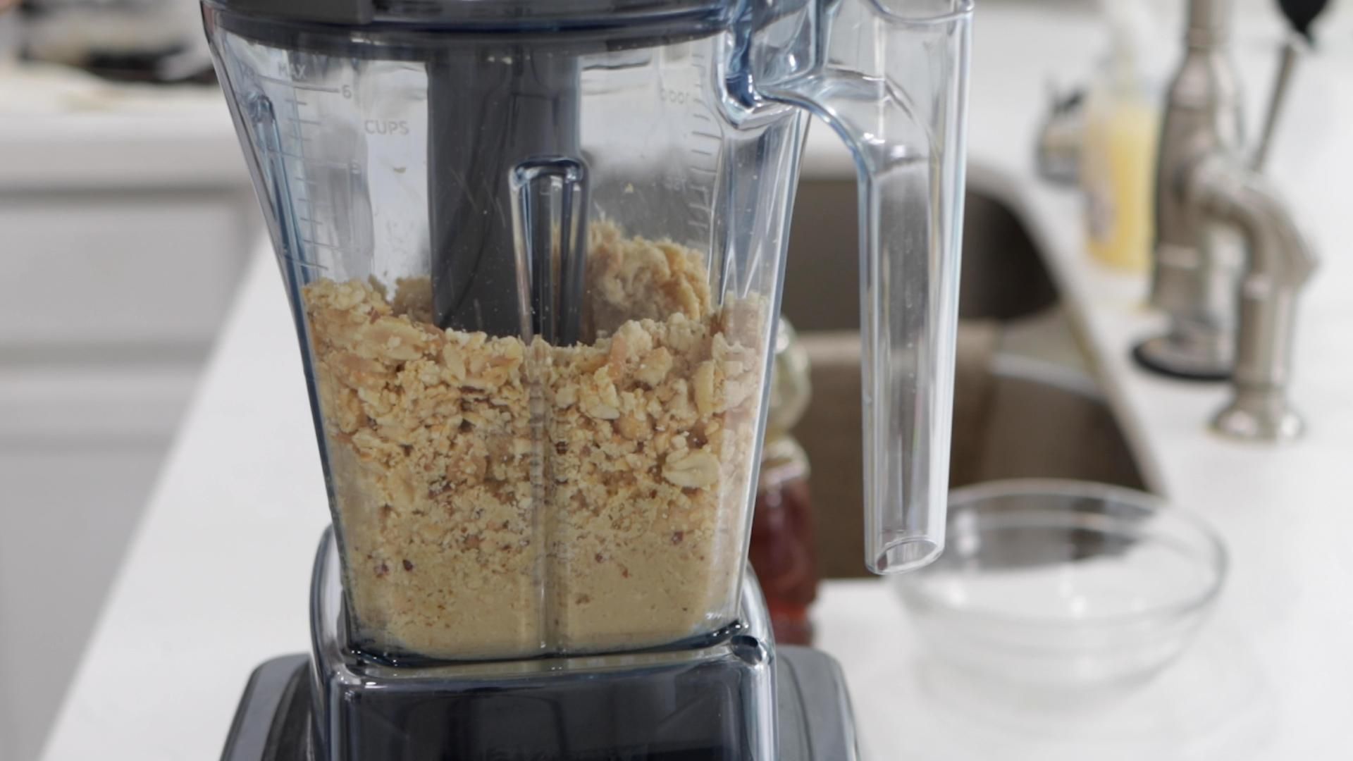 Creamy Peanut Butter Made in a Blender 5 Steps (with Pictures