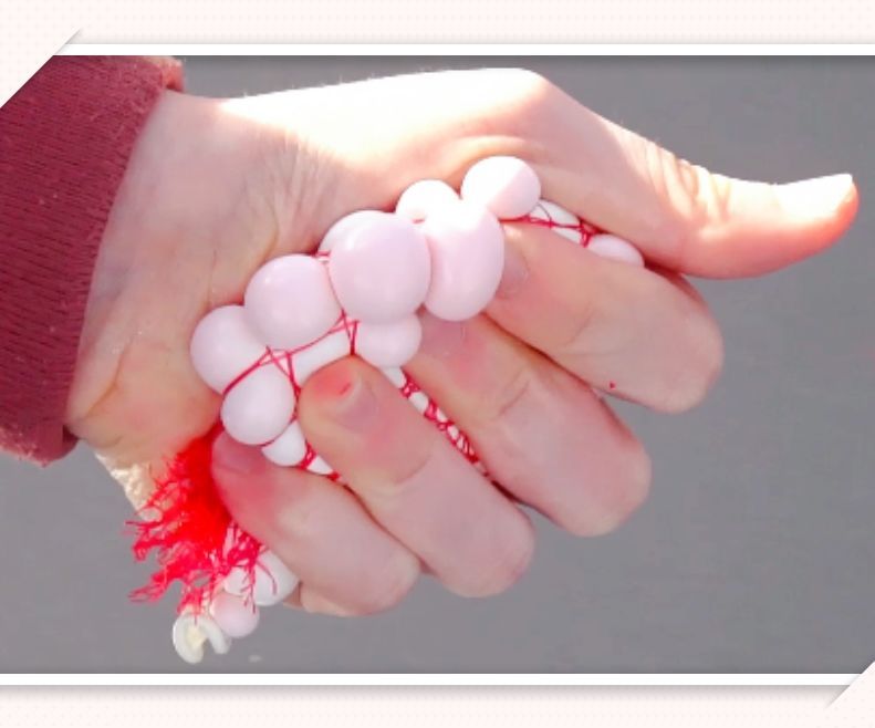 Squeezy Mesh Ball - Stressball