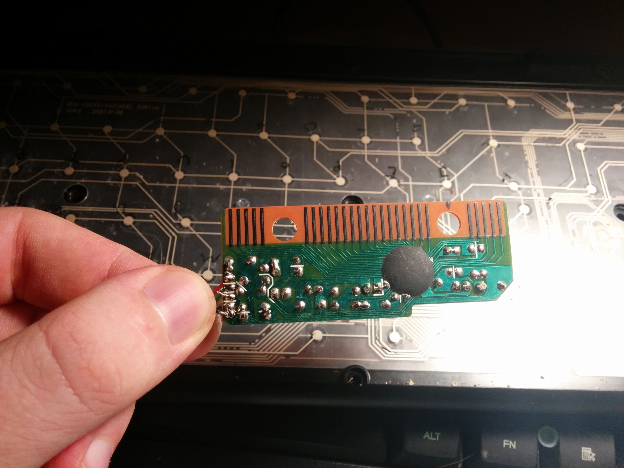 Mapping the Innards of a Keyboard : 7 Steps (with Pictures) - Instructables