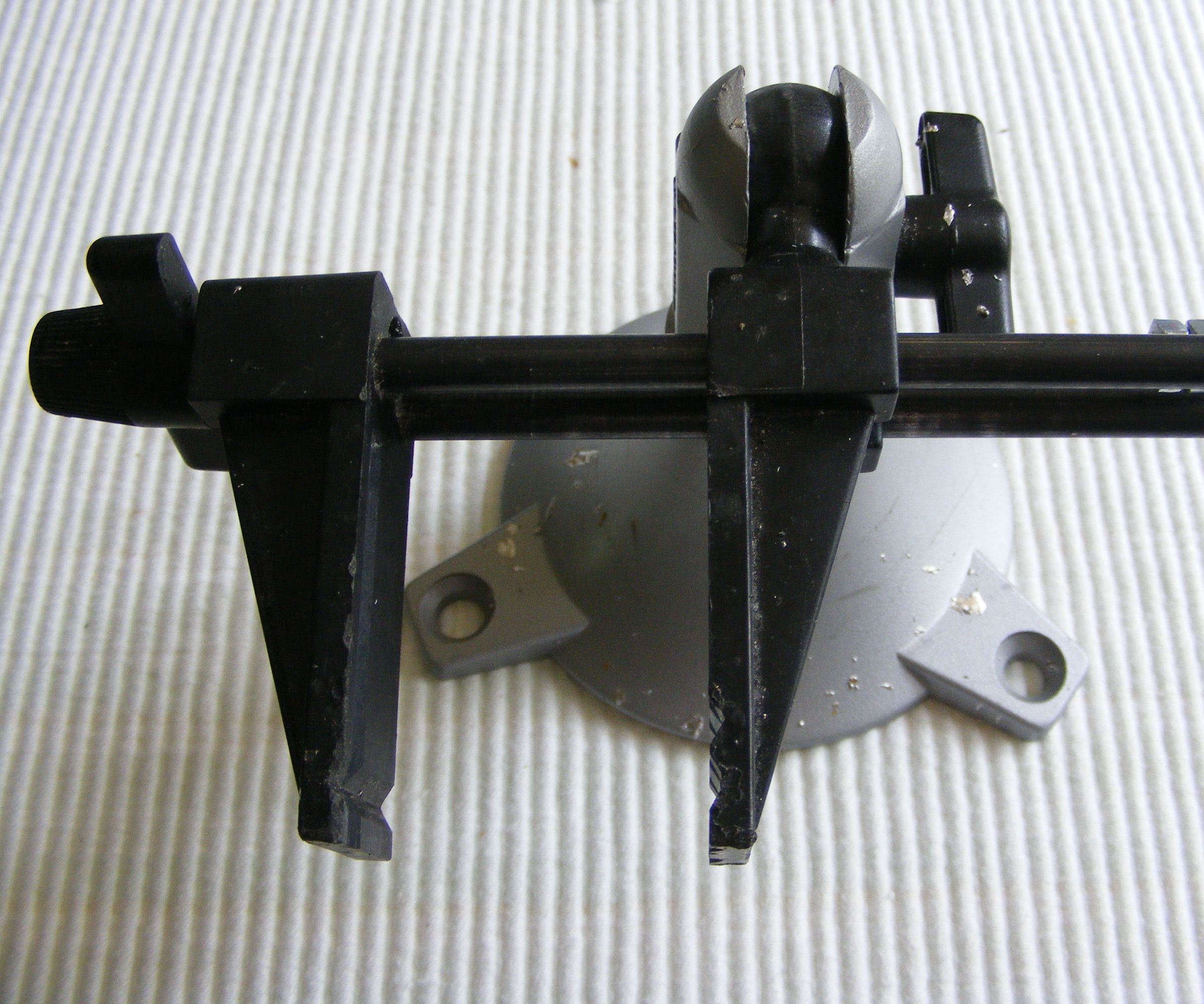 Motorize Panavise Jaws in 10 Minutes for As Little As $1