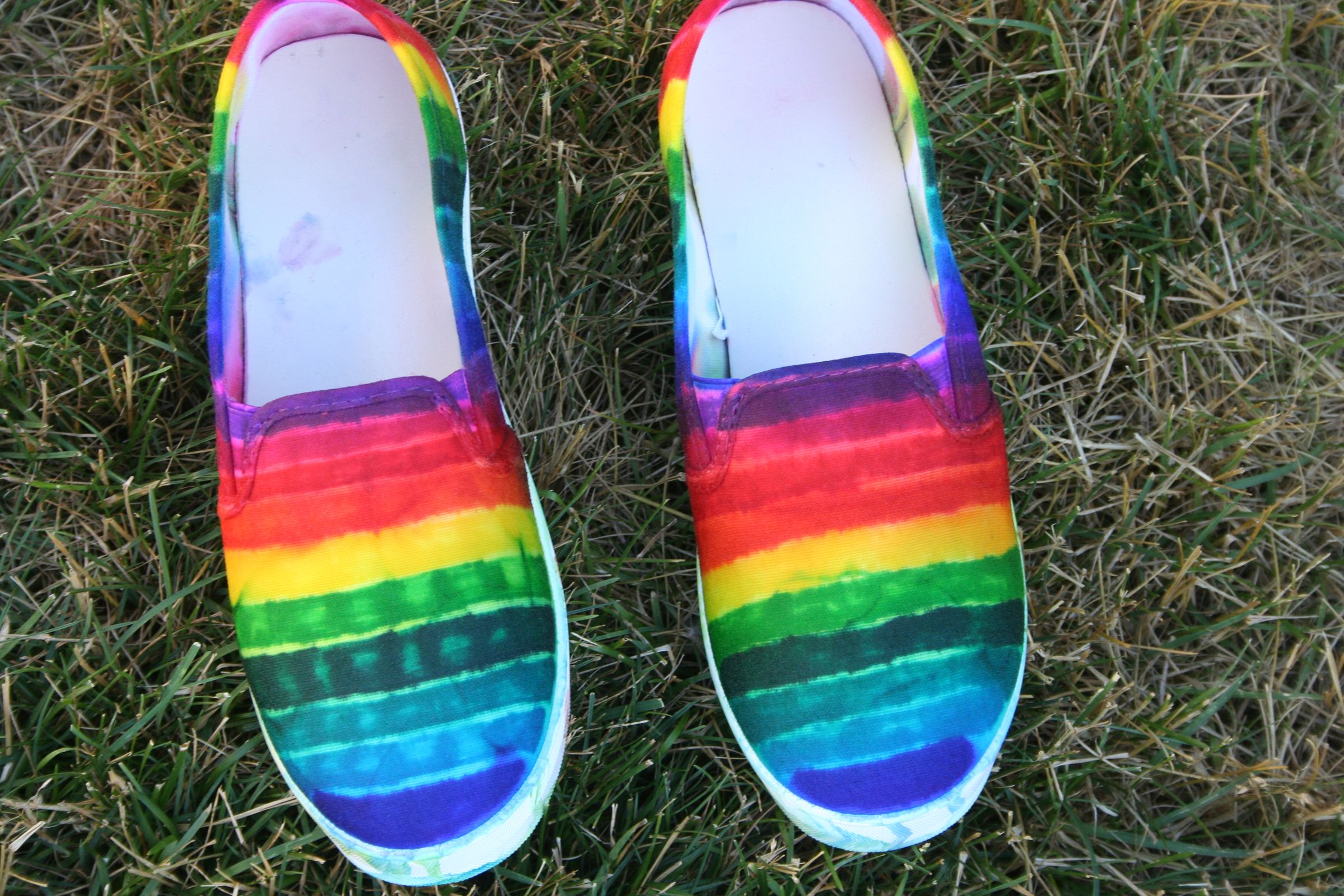 Easy Rainbow Shoes 6 Steps (with Pictures) Instructables