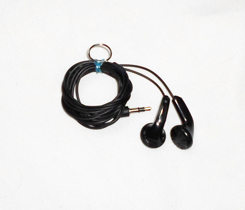Another Anti-tangle Tip for Earphones