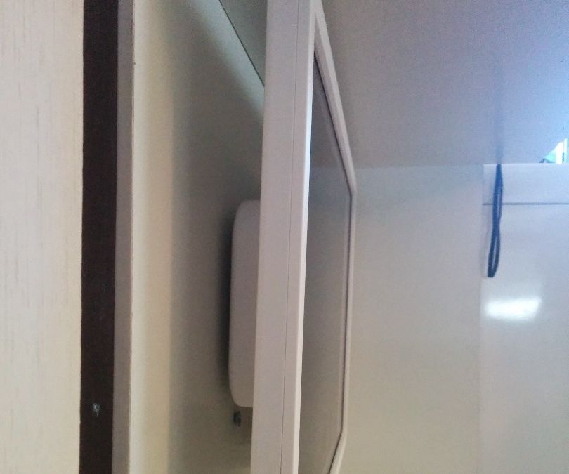 Super Thin Super Cheap VESA Mount