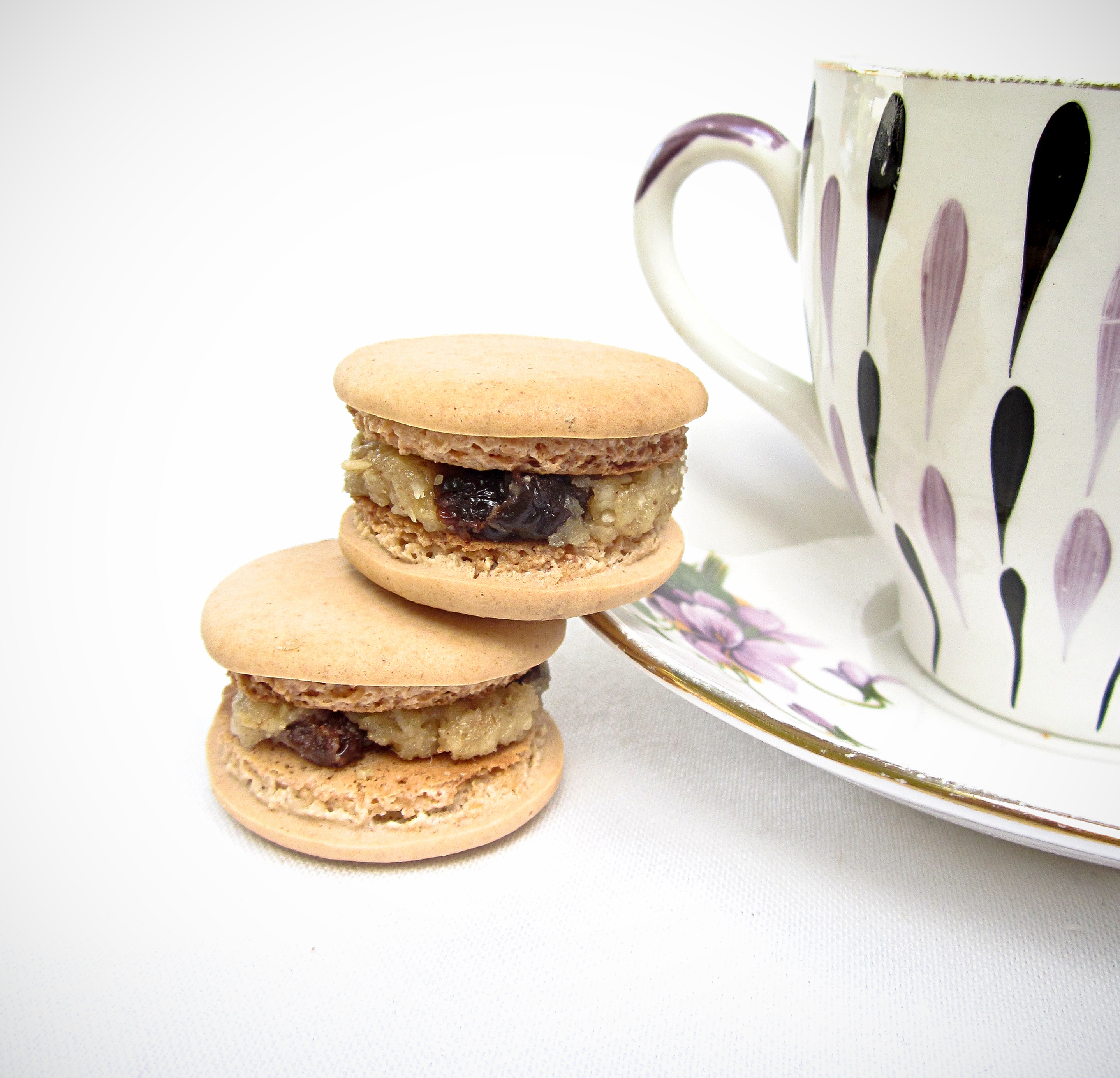 Oatmeal Cookie Dough Filled Macarons