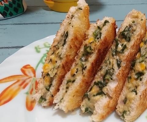 Cheesy Spinach Corn Sandwich