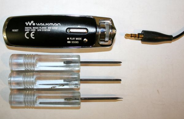 Sony Walkman NW-S705F Loose Earphone Fix