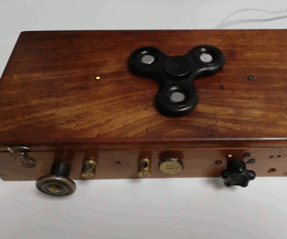 Strangely Attractive - an Electrified Fidget Spinner