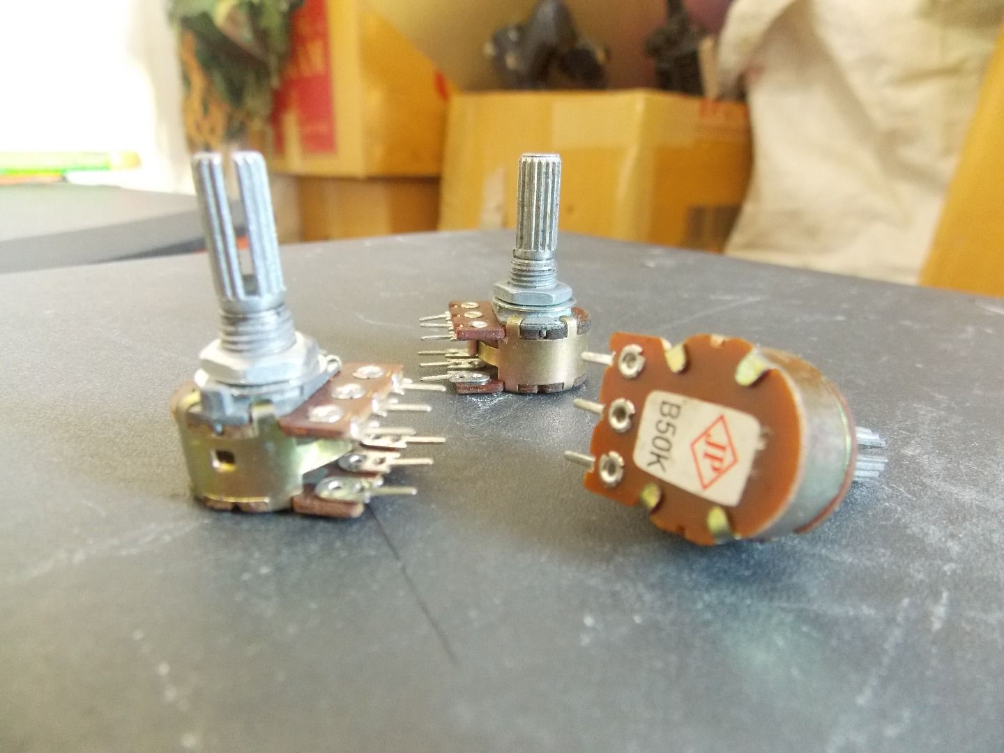DIY Simple Audio Mixer 7 Steps Instructables