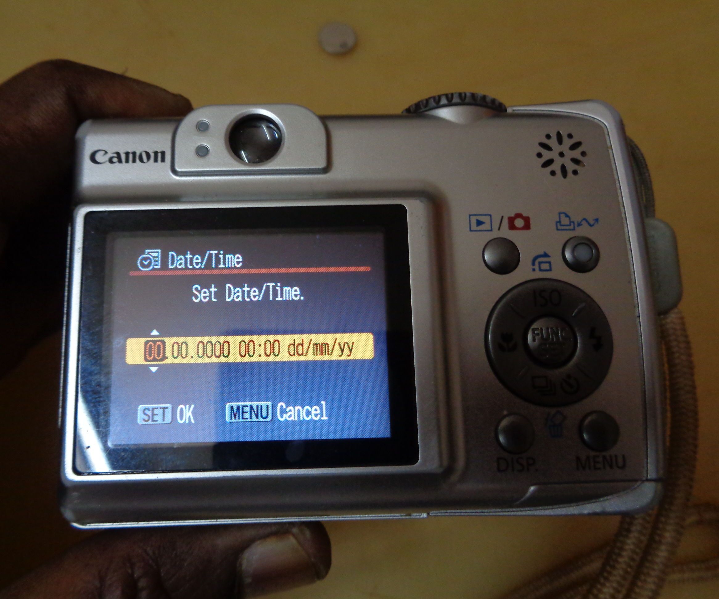 How to Solve Date and Time Problem in Digital Cameras