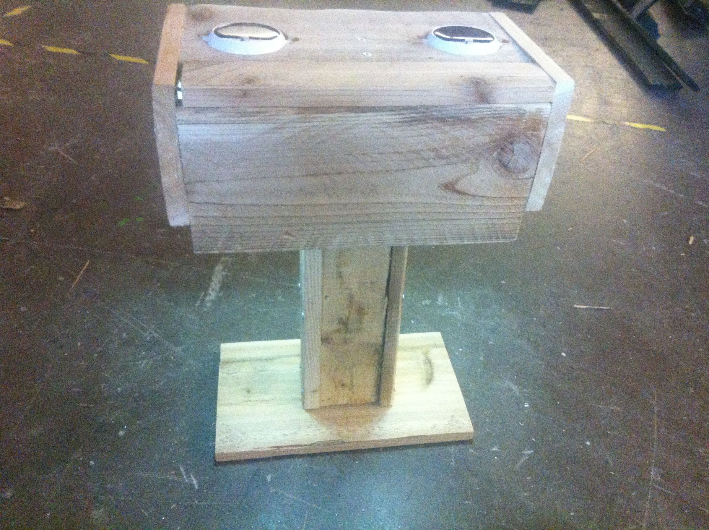 Solar Powered Outdoor Table Lamp Made From Pallets