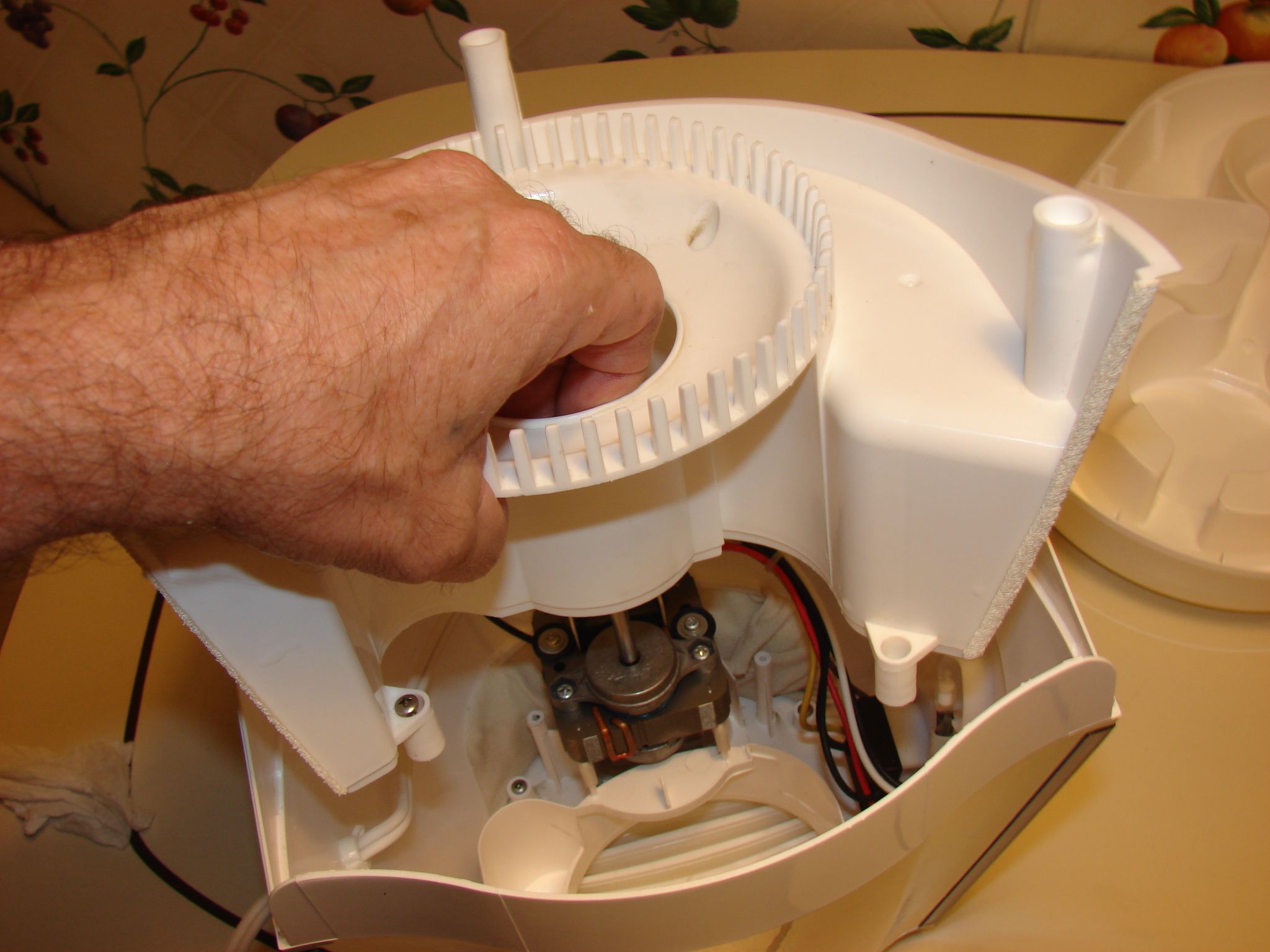 Vick's Filter Free Cool Mist Filter Conversion 6 Steps Instructables