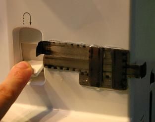 Sewing Machine Reverse Latch