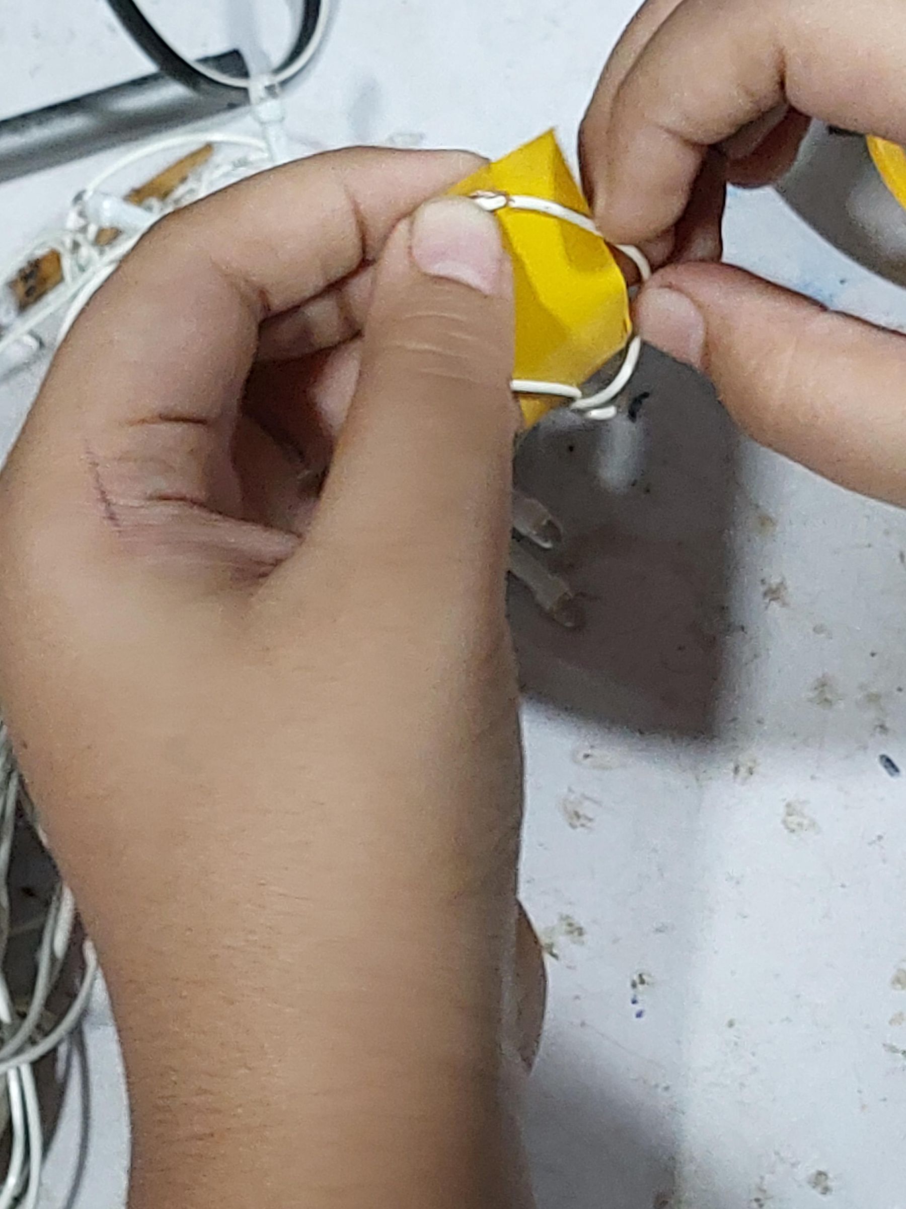 How to Easily Fix Broken Christmas LightsDon't Throw Them Out! 5