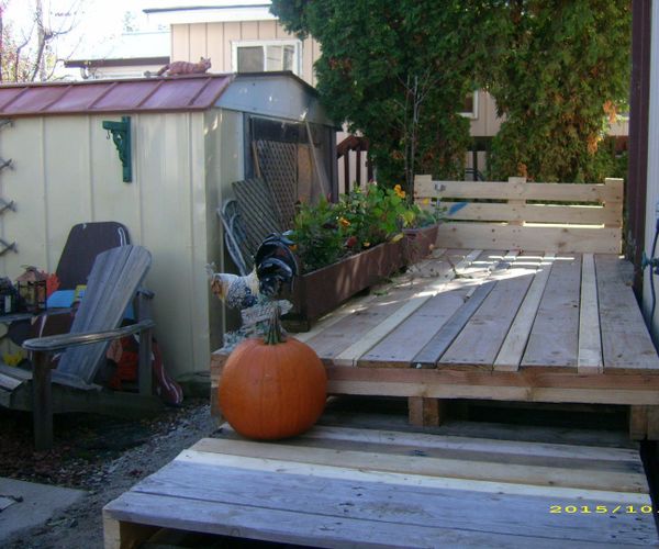 Pallet Porch